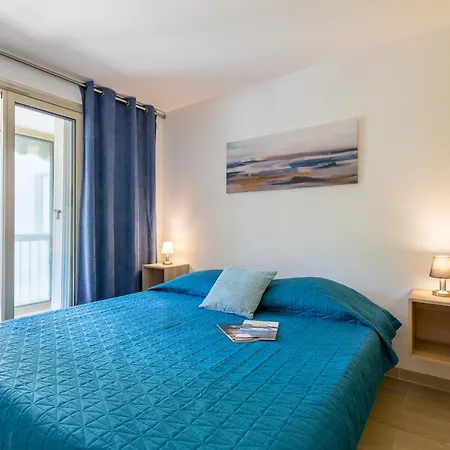 Apartment Domaine Du Preconil-5 By Interhome