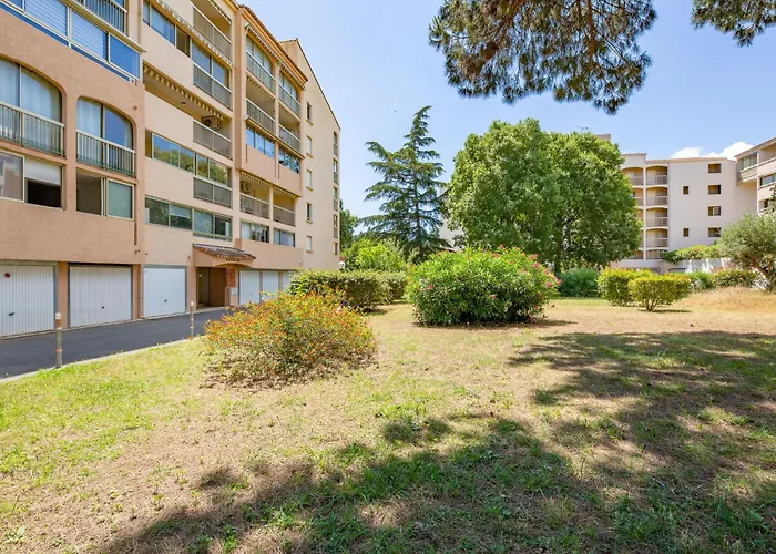 Lejlighed Domaine Du Preconil-5 By Interhome